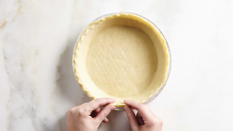 Fluted Pie crust step 2