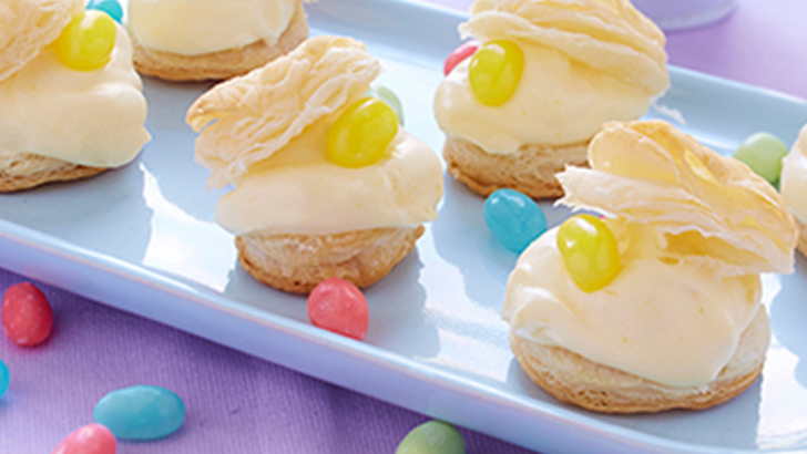 Robin&#039;s Egg Lemon Cream Puffs